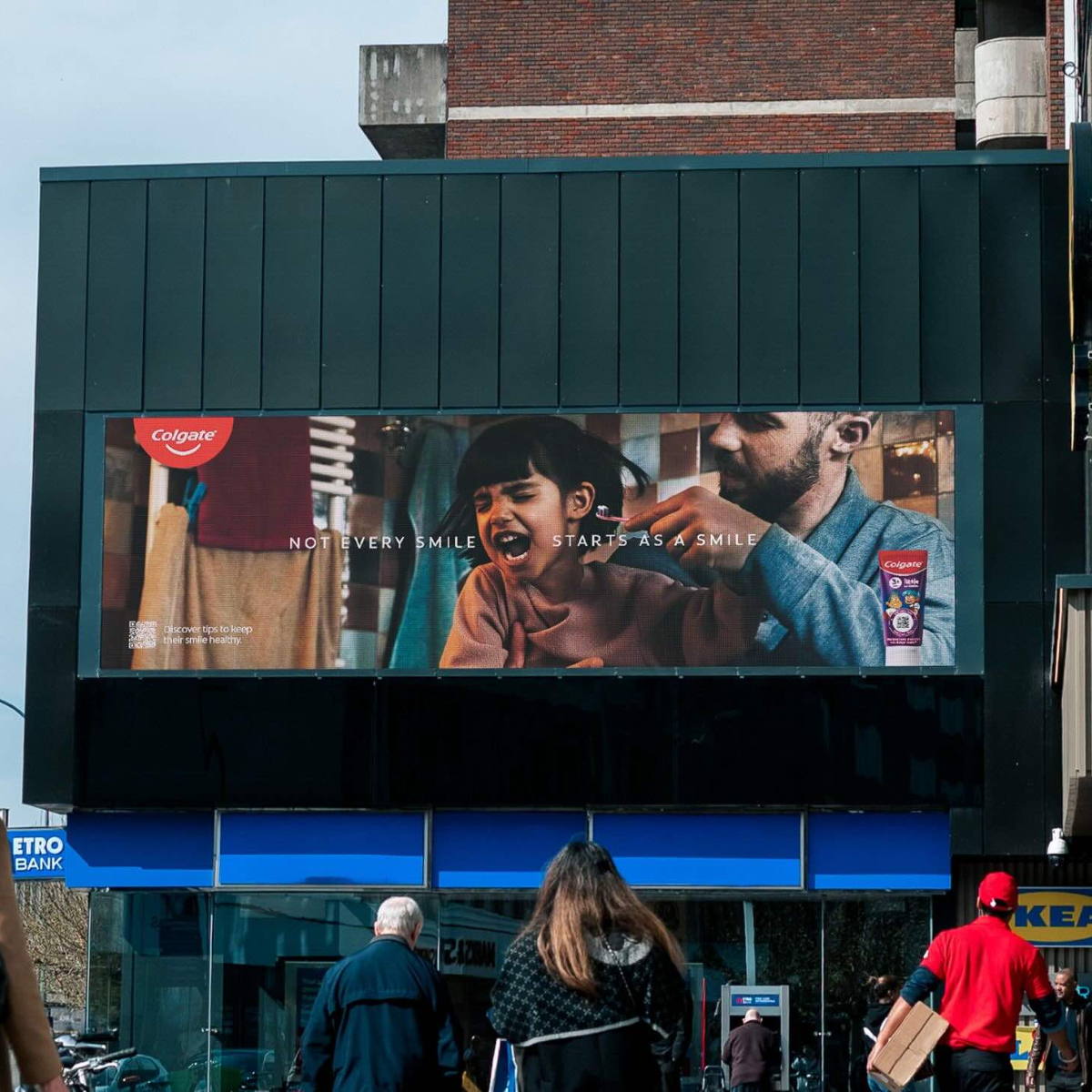 Delizias Ham Campaign Outdoor Advertising